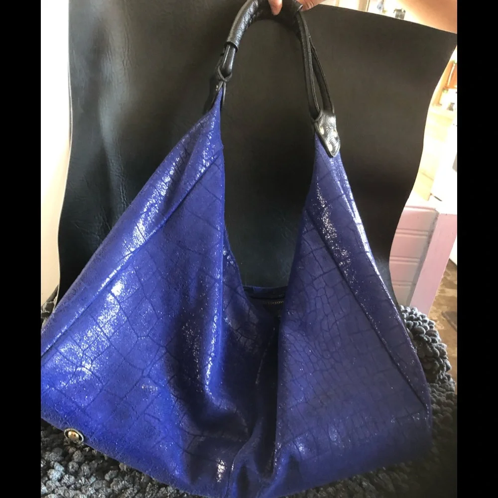 Deep Blue Textured Tote Bag with Front Zip Pocket